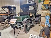 1908 Rauch and Lang Runabout